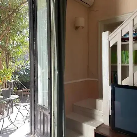 فندق مبيت وإفطار The Garden