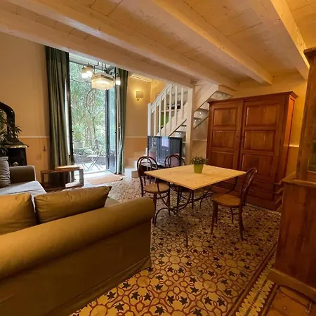 فندق مبيت وإفطار The Garden كاتانيا