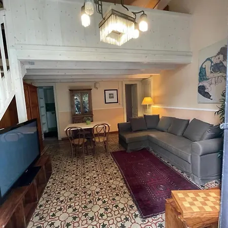 فندق مبيت وإفطار The Garden كاتانيا